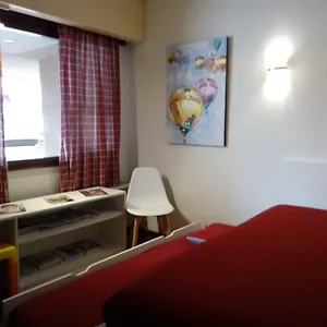 Un Balcon Sur La Appartement